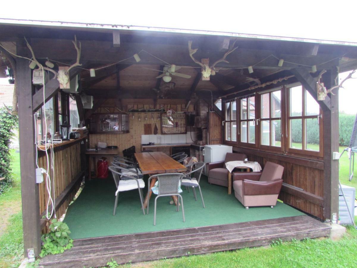 Ferienhaus Mit 2 Fewo In Mecklenburg Apartment Wesenberg Exterior foto