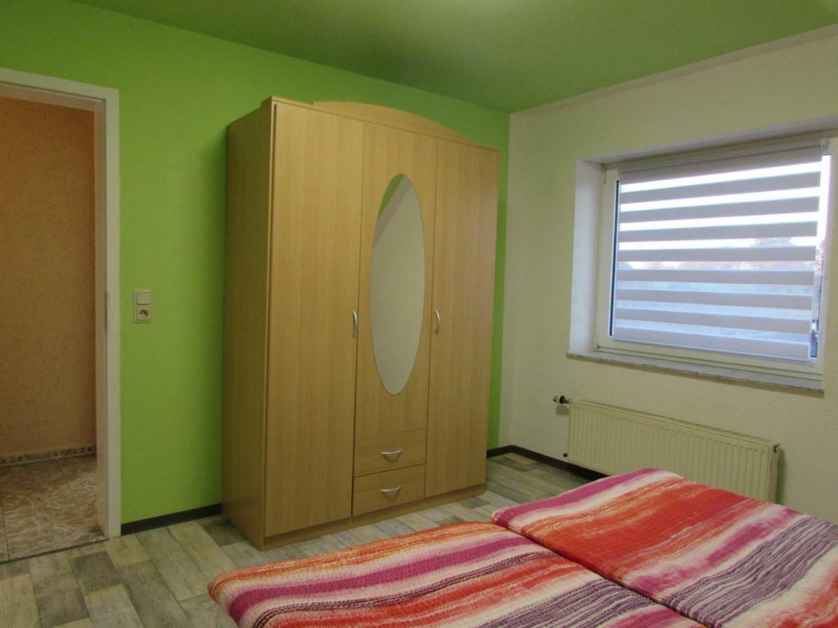 Ferienhaus Mit 2 Fewo In Mecklenburg Apartment Wesenberg Exterior foto