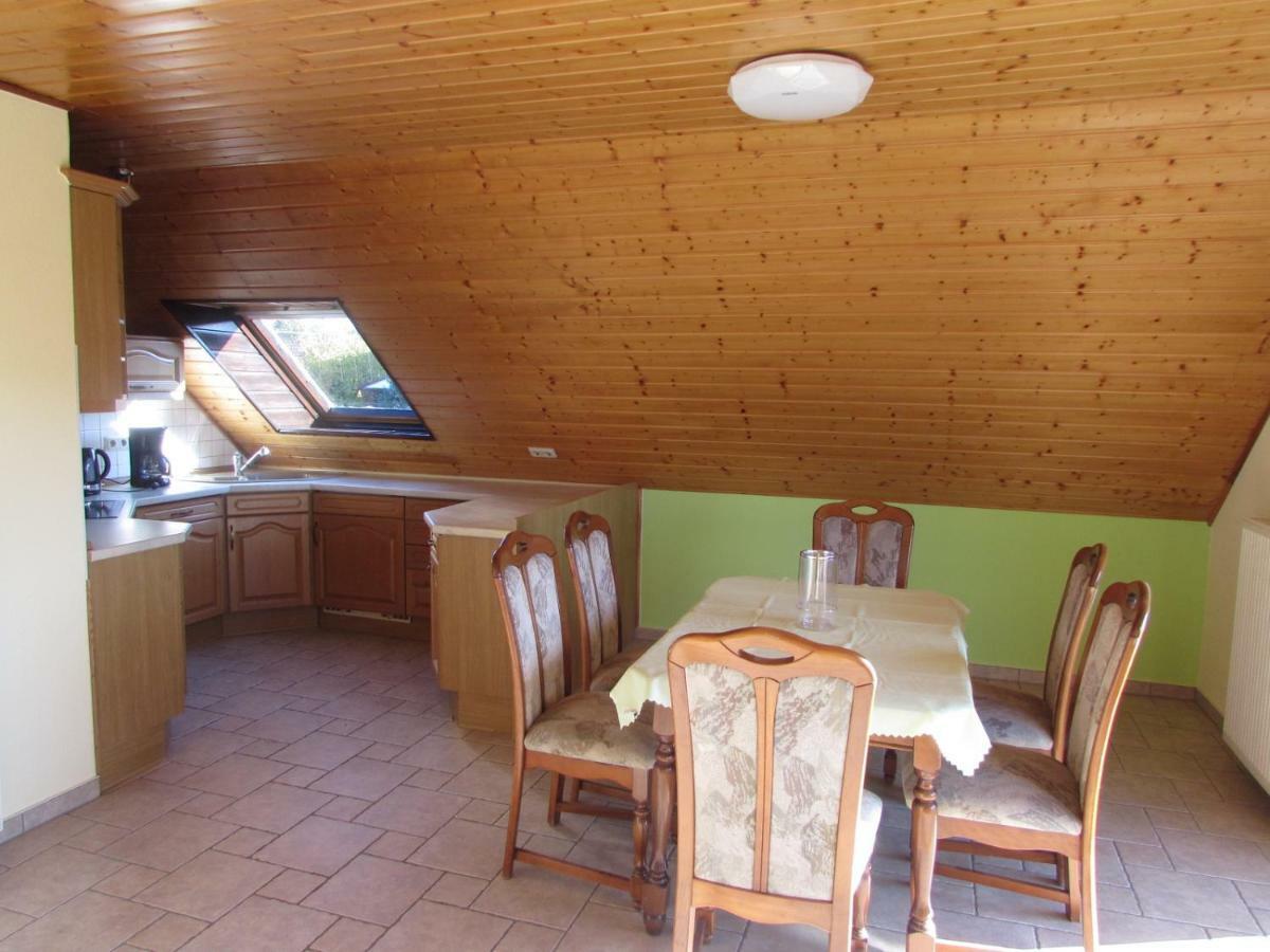 Ferienhaus Mit 2 Fewo In Mecklenburg Apartment Wesenberg Exterior foto